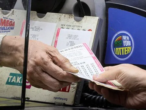 California không cho phép người trúng giải độc đắc Powerball 2 tỉ USD ẩn danh