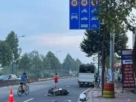 Cô gái trẻ tử vong trên vỉa hè đường Phạm Văn Đồng