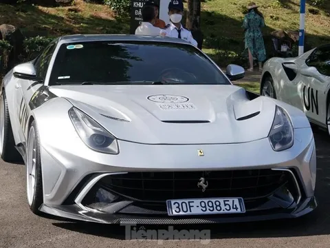Ferrari F12 Berlinetta độ độc nhất Việt Nam của ông Đặng Lê Nguyên Vũ