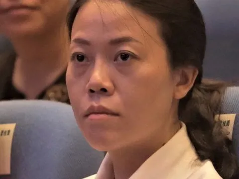 Nữ tỷ phú lội ngược dòng giành lại vị trí người phụ nữ giàu nhất Trung Quốc