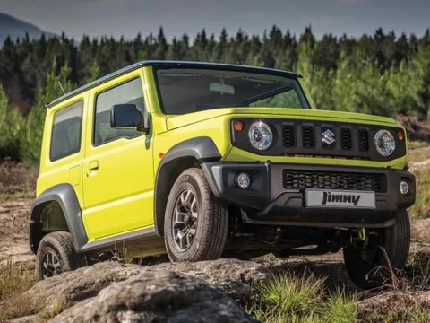 Loạt xe mãi chưa ra mắt ở VN: Toàn cái tên 'hot', Outlander dễ tạo đột biến nếu giá tốt