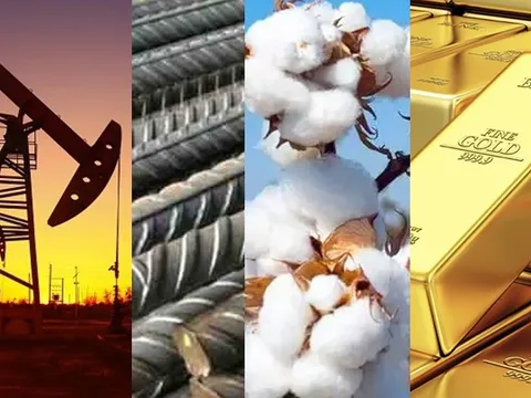 Thị trường ngày 15/11: Giá dầu giảm khoảng 3 USD, vàng tăng nhẹ, quặng sắt, cao su, đường đồng loạt tăng
