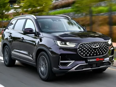 Thêm 1 SUV Trung Quốc úp mở về Việt Nam: Trang bị "tận răng", giá khoảng 1 tỷ, đấu SantaFe