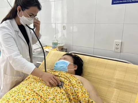 Đà Nẵng: Sản phụ nặng 140 sinh con