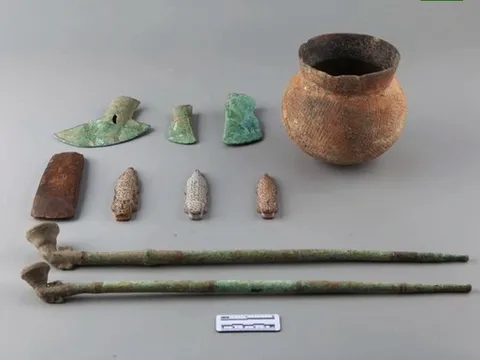 Mỹ trao trả 10 cổ vật quý cho Việt Nam