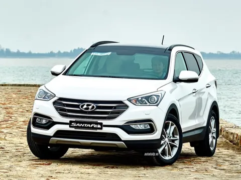 Triệu hồi Hyundai Santa Fe trên toàn cầu vì hệ thống ABS