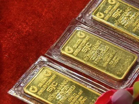 Giá vàng hôm nay 16-11: Biến động mạnh, liên tục bán ra - mua vào