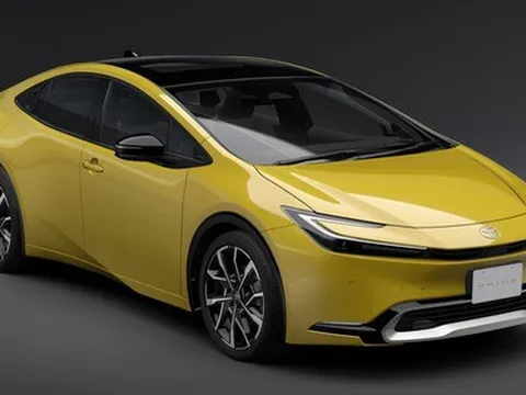 Toyota Prius 2023 ra mắt: Không còn nhận ra là xe Toyota, khác biệt từ trong ra ngoài