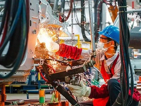 Giữ nhịp sản xuất cuối năm