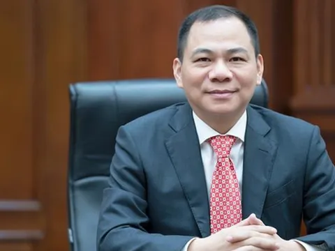 Ông Phạm Nhật Vượng hoàn tất chuyển nhượng gần 244 triệu cổ phiếu VIC