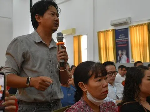 Vụ học sinh bị ngộ độc: Công an đang làm việc với những người chế biến và cung cấp thức ăn