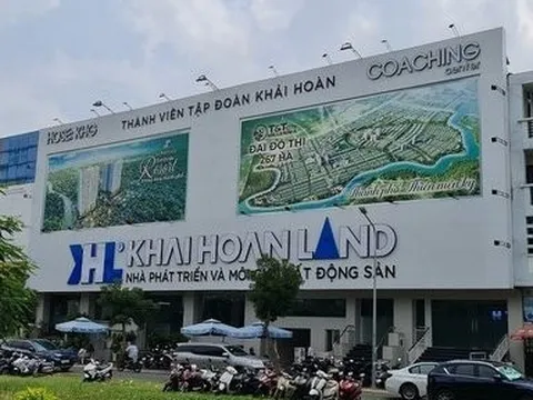 Vợ Chủ tịch Khải Hoàn Land lên tiếng khi bị bán giải chấp 3,5 triệu cổ phiếu