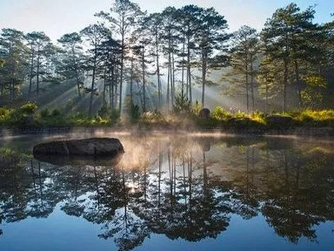 Tìm thấy du khách đi lạc trong Vườn quốc gia Bidoup Núi Bà