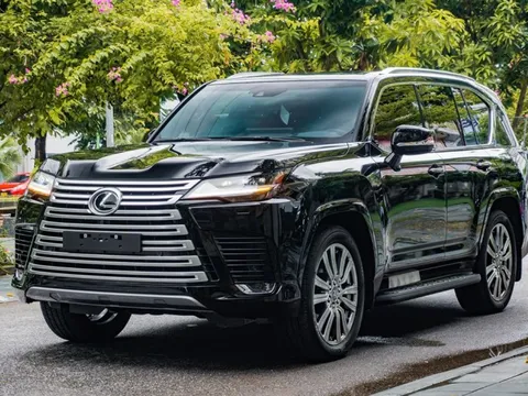 Xe sang cho đại gia đình 2022: Volvo XC90 và Mercedes-Benz GLS kèn cựa