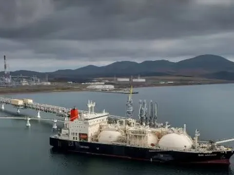 ‘Cuộc chiến năng lượng’ chưa có hồi kết, châu Á lại tiếp tục "méo mặt" vì vạ lây