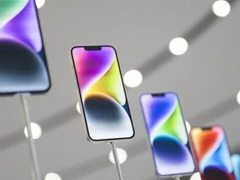 Apple có thể mất 1 tỷ USD mỗi tuần vì iPhone