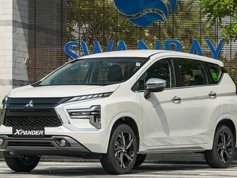 Xe dịch vụ cho tài xế 2022: Sân khấu của mình Xpander