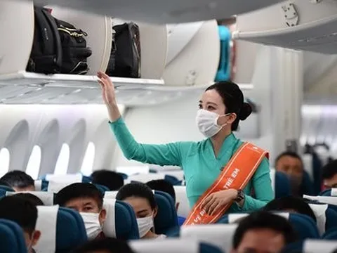 Trải nghiệm những chuyến bay "Tô cam bầu trời" vì bình đẳng giới