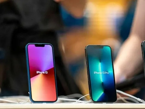 iPhone bị thu giữ tại Brazil do không bán kèm bộ sạc