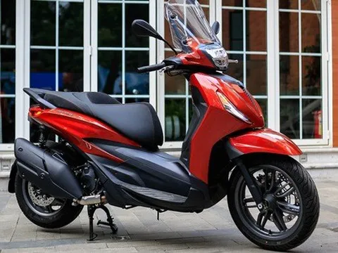 Beverly S 400 HPE - Xe tay ga 400 phân khối, giá hơn 200 triệu đồng