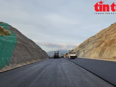 Giải ngân vốn đầu tư công 11 tháng mới đạt 52,43% kế hoạch