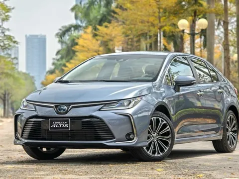 Xe trang bị nổi bật 2022: Vẫn còn cơ hội cho Ford Everest