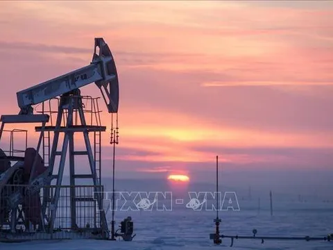 EU không đạt đồng thuận về áp trần giá dầu của Nga