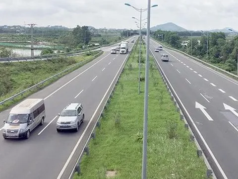 Bộ Giao thông yêu cầu loạt giải pháp chống chuyển nhượng, thông thầu cao tốc Bắc - Nam
