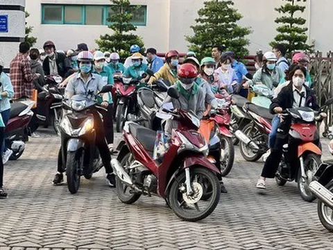 Hơn 470.000 người lao động bị giảm giờ làm, bị thôi việc, mất việc