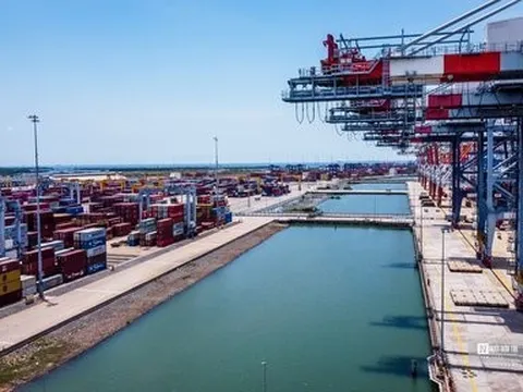 11 tháng đầu năm, Việt Nam xuất siêu hơn 10,6 tỷ USD