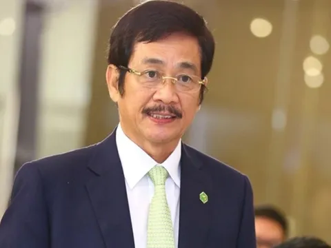 NovaGroup, vợ và con trai ông Bùi Thành Nhơn đồng loạt giảm sở hữu tại Novaland