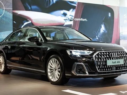 Audi A8 tạm dẫn đầu hạng mục Thiết kế xe sang tại CCA 2022