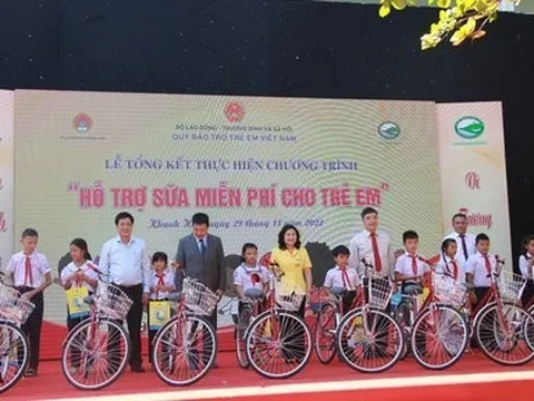 Trên 3,3 triệu hộp sữa miễn phí đã được trao cho hơn 18.200 trẻ em