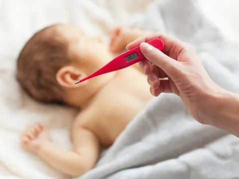 Nhiều trẻ gặp biến chứng viêm màng não do nhầm lẫn với bệnh hô hấp