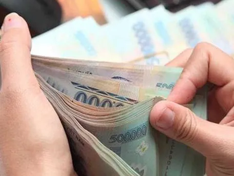 Tăng lương cơ sở cho cán bộ, công chức, tạo nguồn cải cách chính sách tiền lương