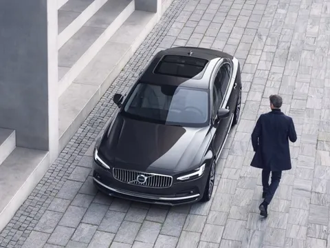 Những ưu ái trên hàng ghế sau của xe tiền tỷ Volvo S90