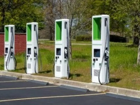 Có ngành công nghiệp xe điện cực phát triển, tại sao Mỹ vẫn thiếu trạm sạc - Đây có phải bài toán VinFast cần giải khi gia nhập thị trường?