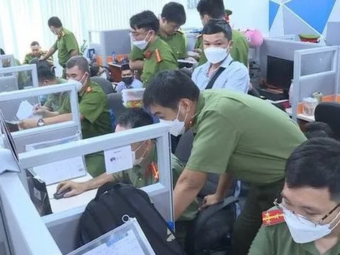 Có 3 luật sư tham gia điều hành công ty gọi điện chửi bới đòi nợ