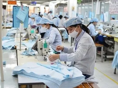 Hàng chục nghìn lao động bị mất việc, cắt giảm giờ làm và các giải pháp hỗ trợ