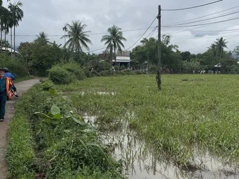 Tìm thấy thi thể 2 cậu cháu bị lũ cuốn trôi