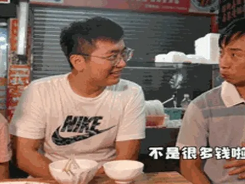 Giới giàu ngầm Quảng Đông: Có 10 tòa nhà cho thuê vẫn mở quán vịt vì đam mê, giao hàng bằng... BMW