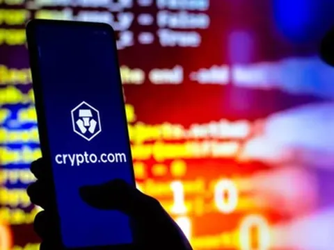 Hy hữu sàn tiền số chuyển nhầm 10,5 triệu USD, người phụ nữ xả láng mua nhà, đem cho, 7 tháng sau mới bị phát hiện