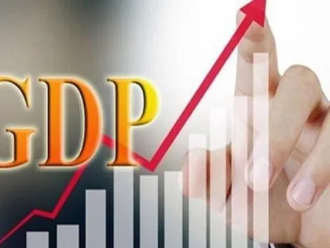 Nhiều động lực chính chậm lại, kinh tế Việt Nam có giữ được đà tăng trưởng năm tới?