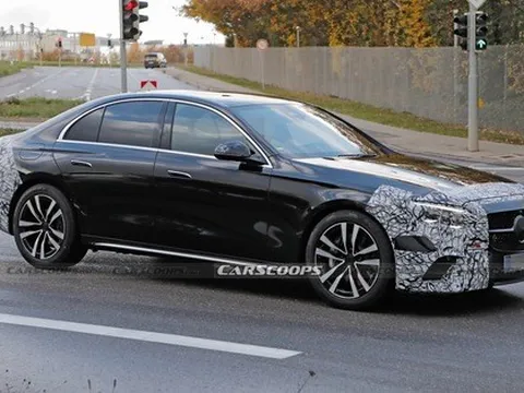 Nội thất Mercedes-Benz E-Class 2024 thêm ảnh mới: Không còn copy S-Class