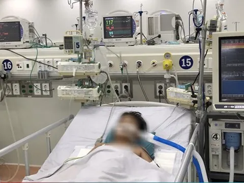 Bé trai 7 tuổi ngộ độc nguy kịch vì uống nhầm thuốc cai nghiện Methadone