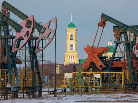 ‘Nga không chấp nhận mức áp trần giá dầu 60 USD/thùng’