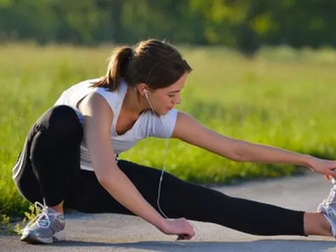 Mùa lạnh cần ghi nhớ công thức '3 nhiều - 4 ít' để ngăn ngừa nhồi máu não