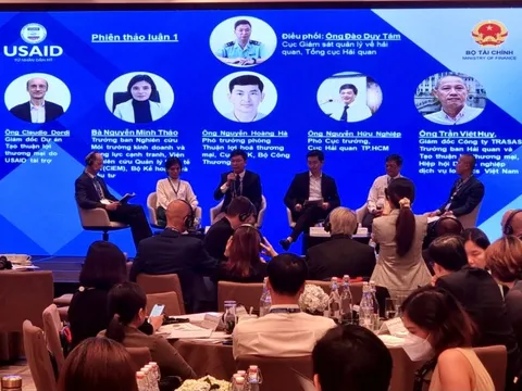 Đề nghị cắt giảm các thủ tục hải quan để giảm phiền hà cho doanh nghiệp