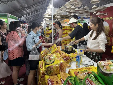 Nhiều khuyến mãi hấp dẫn tại Hội chợ Xúc tiến tiêu dùng TP HCM