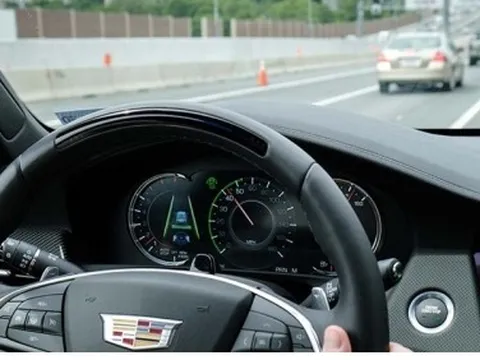 Hệ thống hỗ trợ người lái có thể giảm tới 50% va chạm từ phía sau